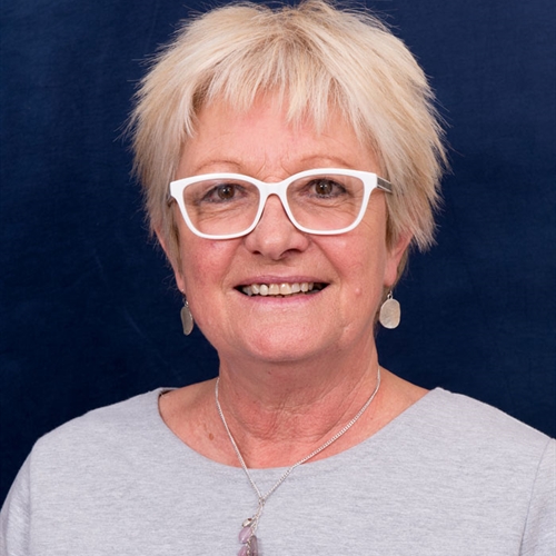 Image of: Cllr. ROSSER Joy Image of: Cllr. ROSSER Joy