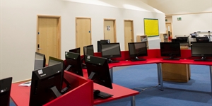 Llwyncrwn Primary School - New Junior Block-52