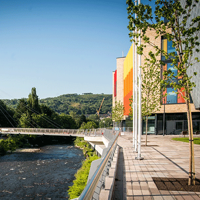 Llys-cadwyn-completed