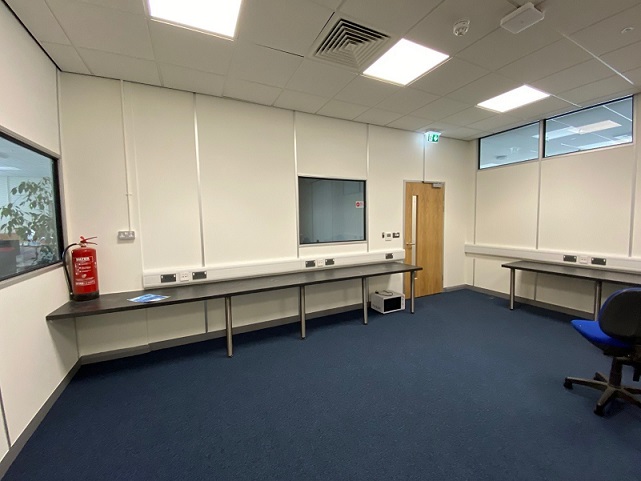 Porth plaza meeting rooms 2v1