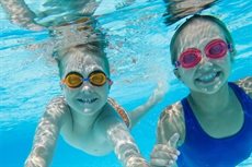 Make a splash with FREE Leisure for Life family swims and ALN family swims