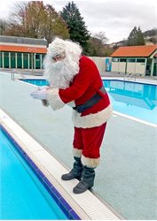 santa-at-the-lido