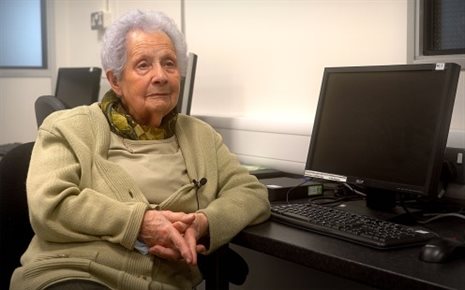 Margaret E Griffiths