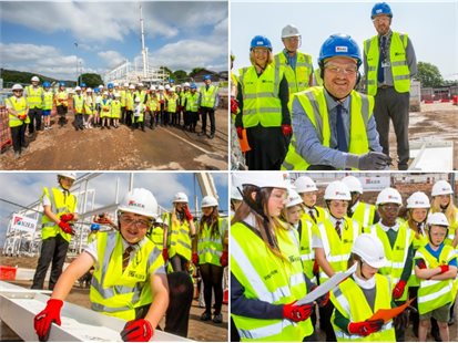 Cllr Lewis visit to Hawthorn - grid 2