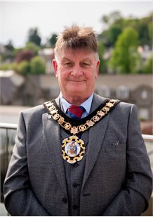 Mayor 2024 Dan Owen-Jones (resized)
