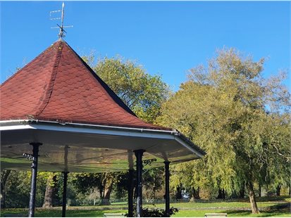 The bandstand at Ynysangharad War Memorial Park will be refurbished