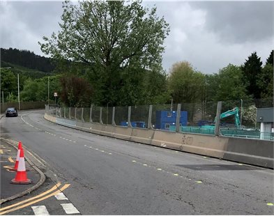 Station Road and library car park in Treorchy