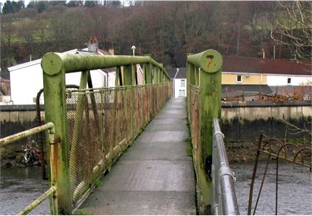 Colliery Street footbridge, Trehafod - Copy