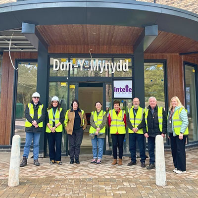 Dan-y-Mynydd-1 April