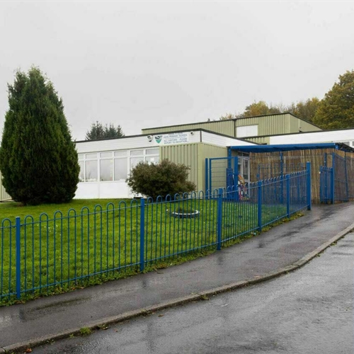 Cefn-Entrance