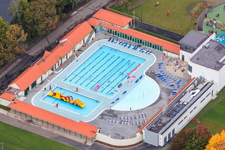 Summer is stepping up and the latest round of tickets for The National Lido of Wales, Lido Ponty are released