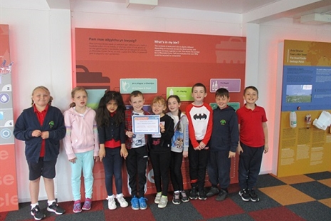Pupils Re-Discover World of Recycling