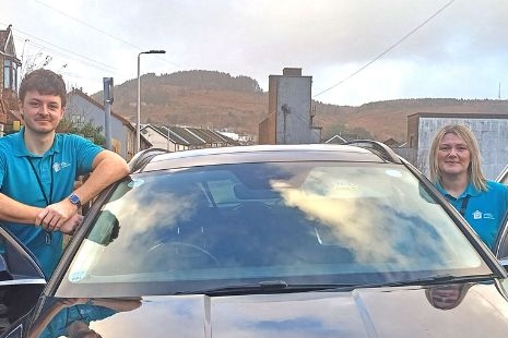 Carfan y Cyngor yn Darparu Llinell Fywyd i Drigolion Rhondda Cynon Taf