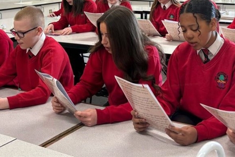 Turning the page on learning: Rhydywaun's 'Dim Ond Darllen' scheme inspires learners!