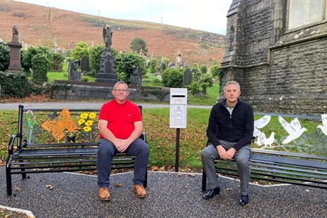 Ardal Goffa Mynwent Trealaw