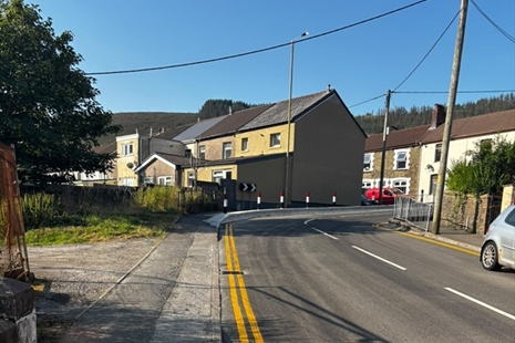 Road safety works scheme completed at key location in Maerdy