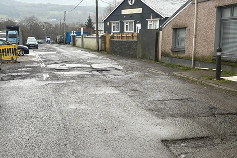 Progress update on programme of work for unadopted roads schemes