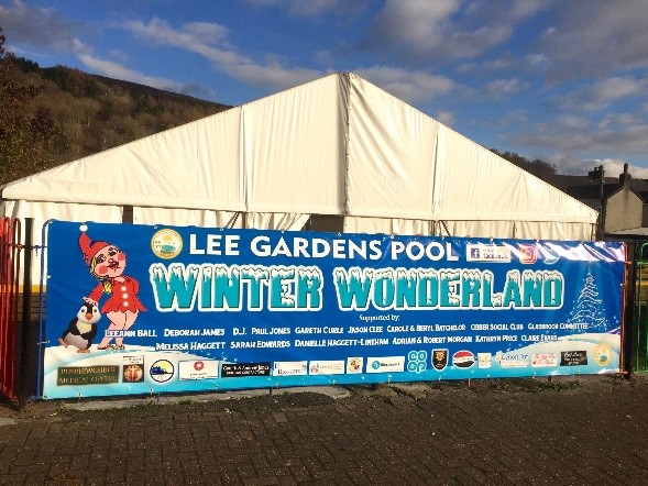 Lee Gardens Pool Group 3